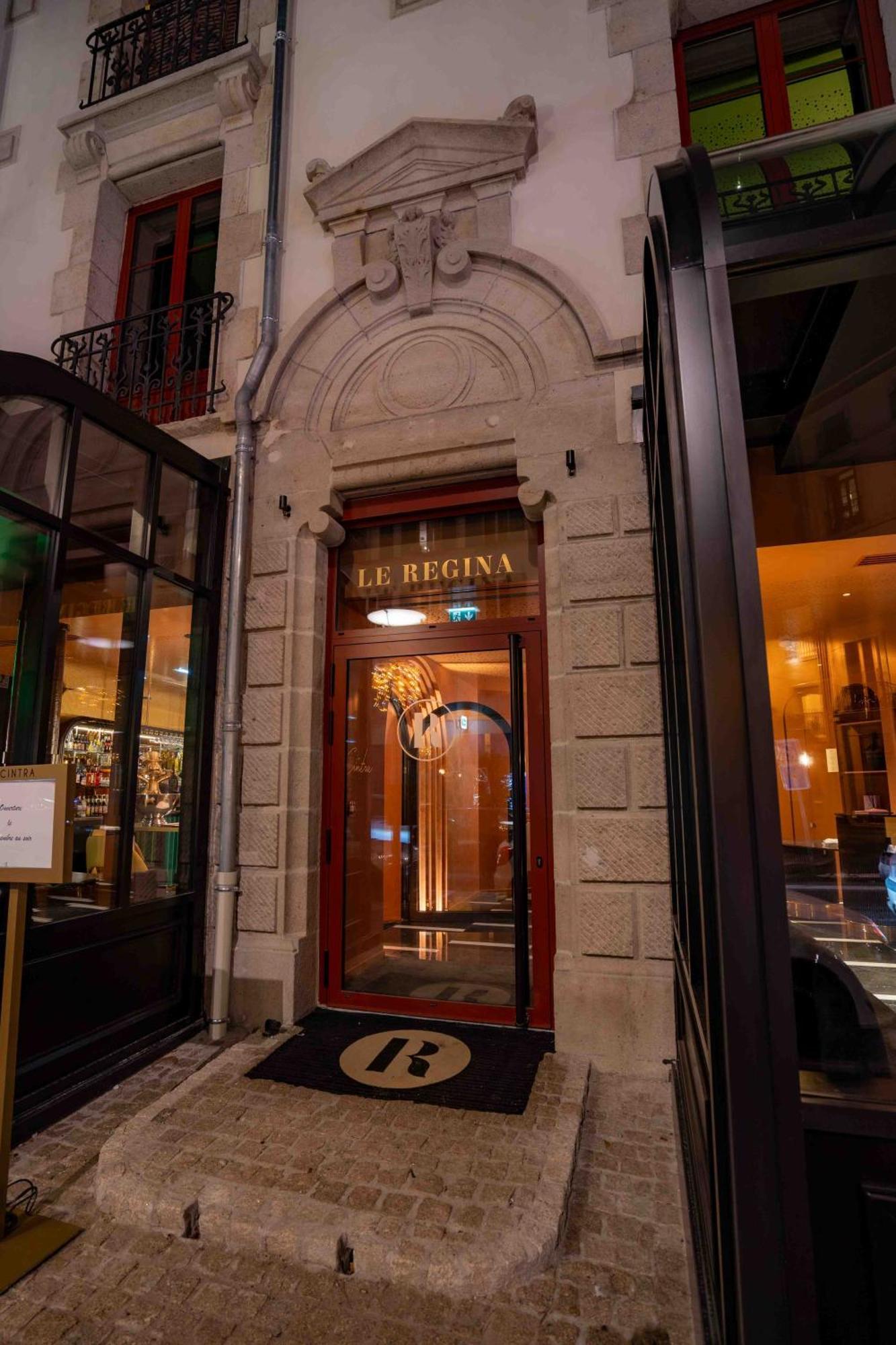 Hotel Et Restaurant Le Regina Le Puy-en-Velay Exterior foto